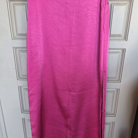 Forever 21 Junior Maxi Skirt Fuchsia SzM Side Zip Deep Slit Runs Small - Picture 6 of 8
